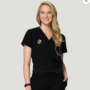 Mandala One Pocket Black Top NIB NWT